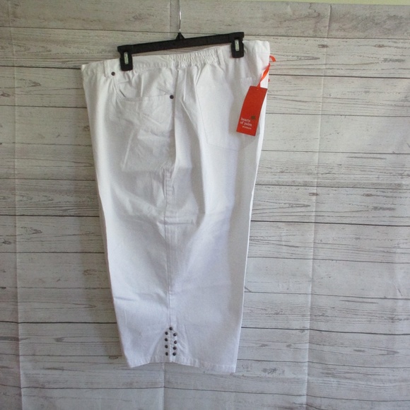 hearts of palm Pants & Jumpsuits Nwt Hearts Of Palm White Capri Sz